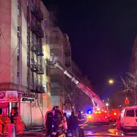Incendiul a izbucnit într-o clădire din Bronx. FOTO: facebook