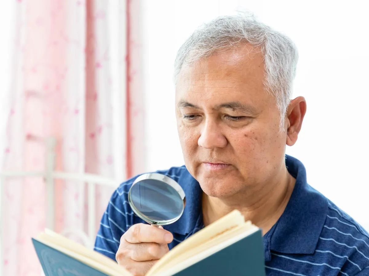 Motivul surprinzător pentru care un bărbat își caută fosta iubită după 25 de ani. Femeia este dispărută