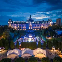 Romanian Fashion Week 2024: cel mai longeviv și așteptat catwalk al anului are loc la Iași