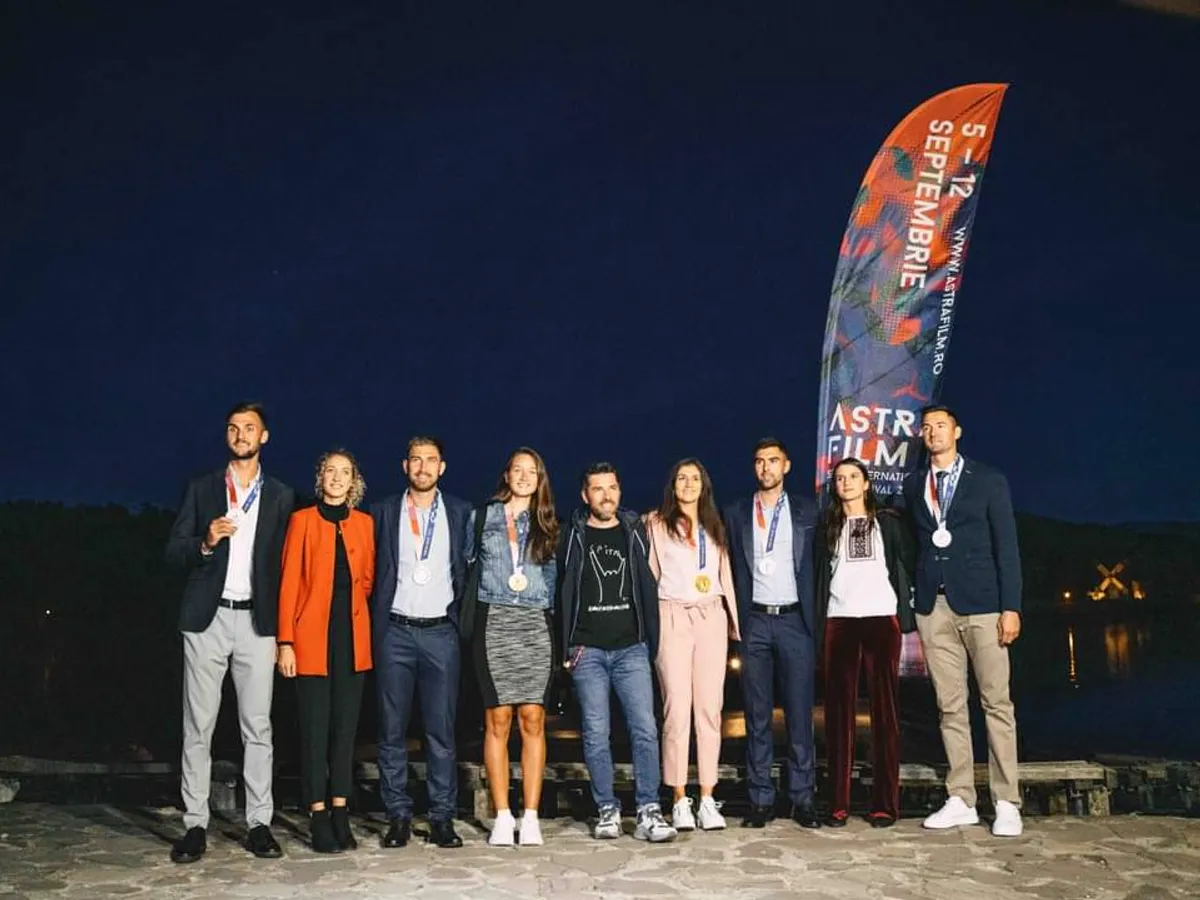 Canotorii români medaliați la JO Tokyo au vâslit pentru a vedea un film