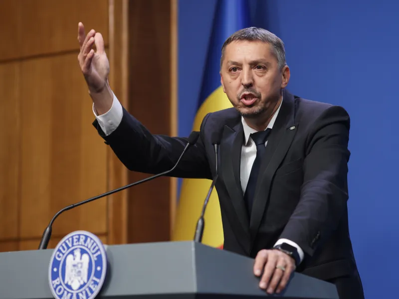 Daniel David: Educaţia are o contribuţie mare la deficitul pe care îl avem - Foto: INQUAM PHOTOS/George Călin