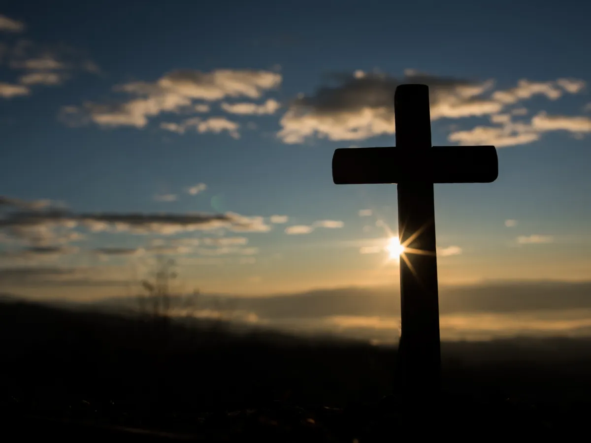 Sărbătoare 2 decembrie, cruce neagră. Sf. Cuv. Cleopa și Paisie de la Sihăstria. Dezlegare la pește, ulei, vin