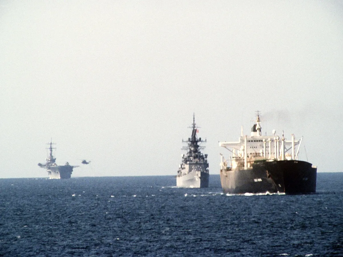 Trump a avertizat Iran să nu mai atace petrolierele prin strâmtoarea Ormuz - Foto: Profimedia Images (imagine cu rol ilustrativ)