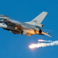 Instructorii români își iau rămas bun de la militarii ucraineni. F-16, în luptă din iunie - Foto: avweb.com (imagine cu caracter ilustrativ)