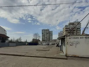 Rușinea tuturor primarilor Iașului: chichinețele-autogări! De ce nu avem o autogară modernă? Cel mai nou plan e abia „pe hârtie”: la Depou Gară - Foto: Ziarul de Iaşi