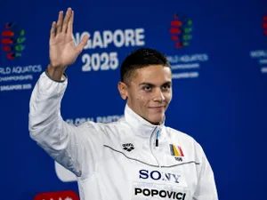 David Popovici e în finală la 100 m liber, la Mondiale. Pan Zhanle nu s-a calificat - Foto: Profimedia Images