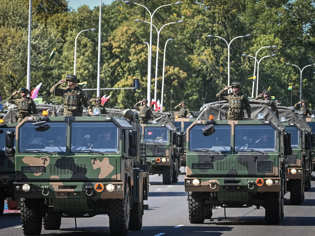 Polonia a început să trimită cetățenilor carduri de mobilizare. Se împart sarcini specifice de război