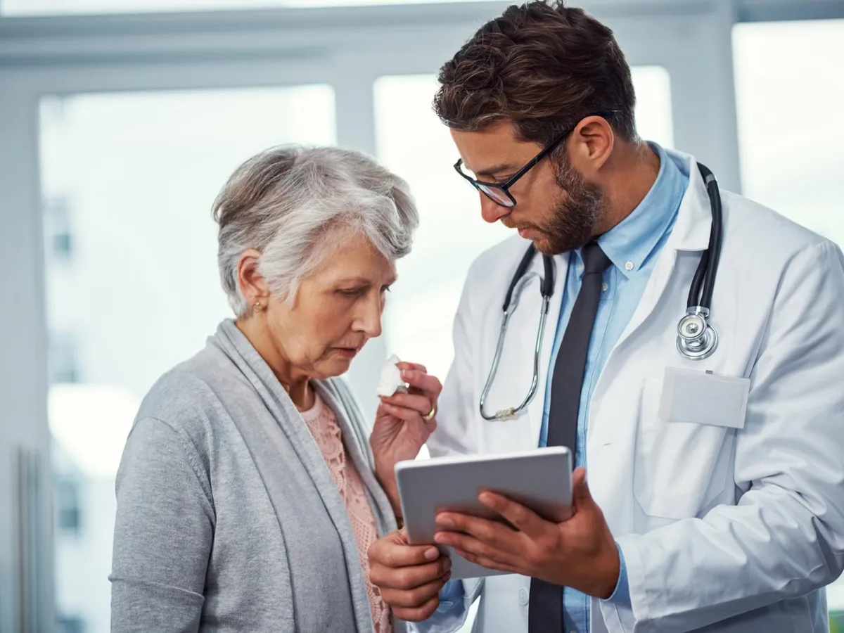 Pensionari la medic - Foto: Freepik