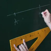Cei mai mulţi bugetari sunt profesorii şi poliţiştii, şi totuşi Educaţia şi Ordinea Publică suferă - Foto: Pexels/Diana