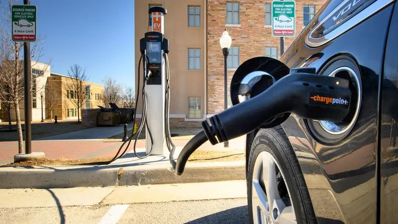 Autonomia mașinilor electrice reprezintă încă un motiv de anxietate pentru proprietarii lor- Foto: utulsa.edu