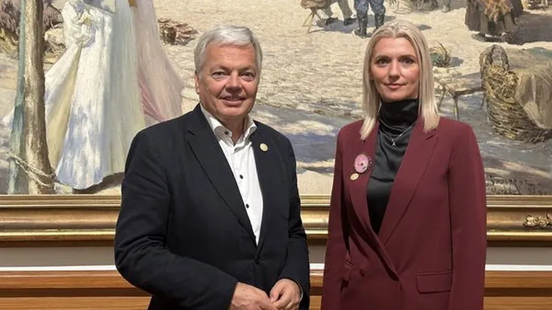 Alina Gorghiu a vorbit cu comisarul pe Justiţie - Foto: Facebook/Alina Gorghiu