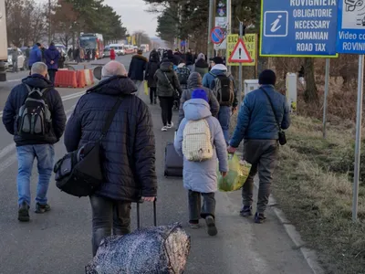 Soți prinși cu 1.400.000 de dolari ascunși pe corp în vama Siret. Ce au spus polițiștilor? - Foto: Arhiva
