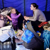 4.500 adăposturi cu murături. Proprietarii au 24 ore sa le golească in caz de razboi - FOTO: Inquam Photos / Alex Nicodim