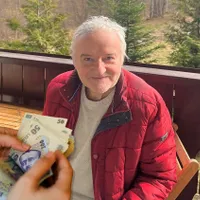 Cât va fi pensia lui Irinel Columbeanu după recalculare? Nu-i ajunge să plătească nici măcar azilul! - Foto: Colaj Newsweek. Surse foto: Facbeook/Profimedia(imagine cu rol ilustrativ)