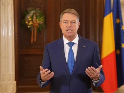 OFICIAL Sunt bani pentru creșterea pensiilor cu 40% și a salariilor cu 5%. Iohannis a semnat - Foto: Presidency.ro