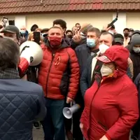 Protest la Curtea Constituțională din Chișinău, împotriva încercării de blocare a alegerilor