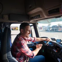 Șoc, pentru transportatori! Taxă de 92.000 €/an pentru TIR-uri, în Austria. Și în România se schimbă - Foto: Freepik (Imagine cu rol ilustrativ)