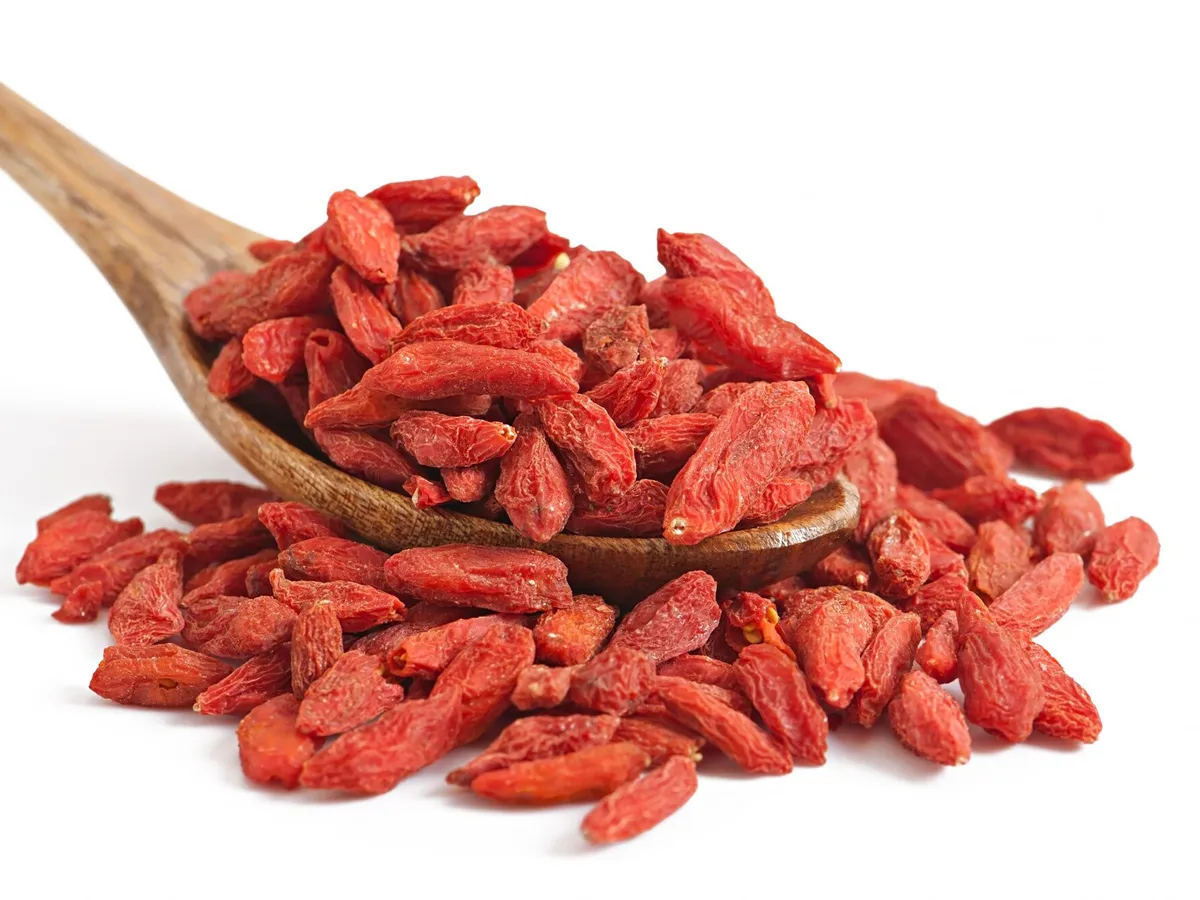 Fructul numit cireașa tibetană care te întinerește peste noapte. Conțin vitamina A, C produc colagen - Foto: Freepik (imagine cu rol ilustrativ)
