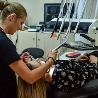 Ce să faci dacă ai teama de dentist: Cum să depășești frica și să îți rezolvi problemele dentare> FOTO - Pexels(imagine cu rol ilustrativ)