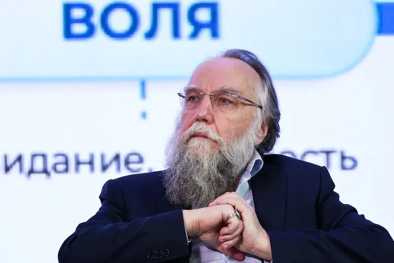 alexnadr dughin