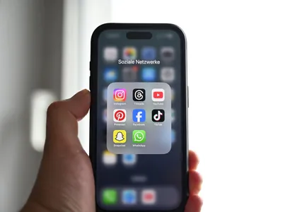 Rețele de socializare - Foto: Profimedia images