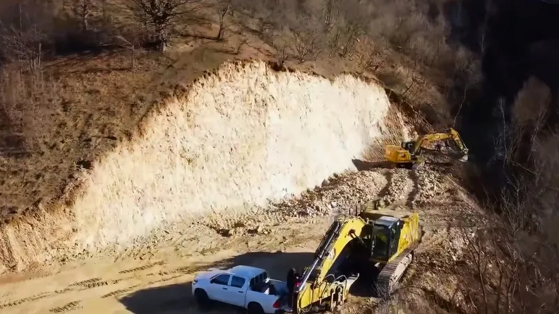Lotul de 1.000.000.000 € de pe cea mai așteptată autostradă pe care nu se face nimic de 1 an - Foto: Facebook/Asociația Pro Infrastructură