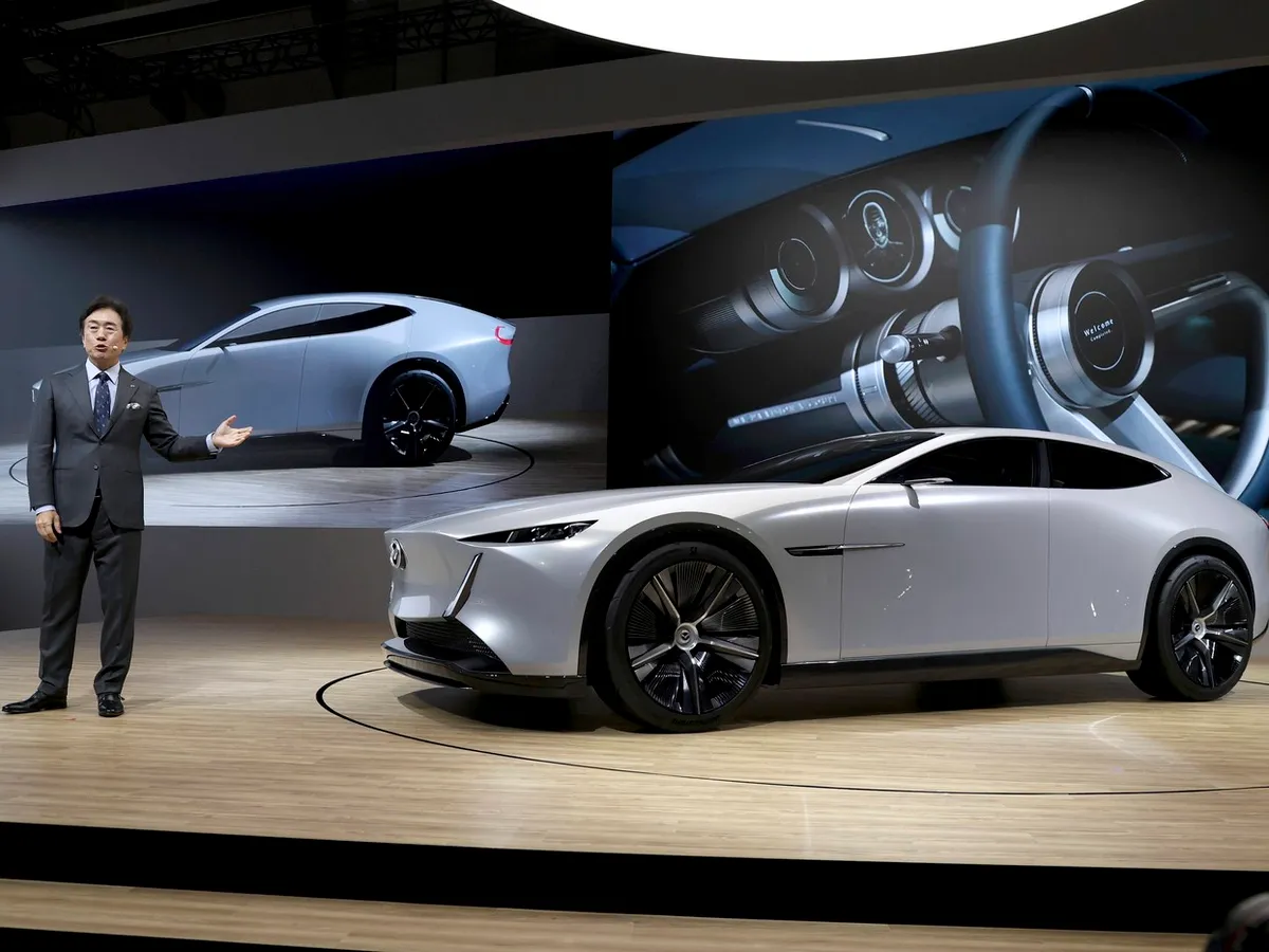 Japonezii de la Mazda șochează la Tokyo cu un coupe „electric-rotativ” cu autonomie de 800 km
