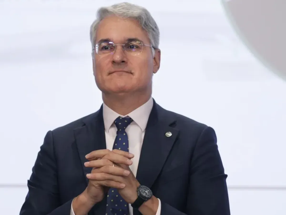 Ministrul Dragoş Pîslaru a ajuns la Forumul de la Davos: E esenţial ca România să ia parte activ la discuţii