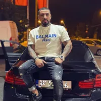 Interlopul Alex Barbaro a fost arestat preventiv în urma scandalului din Piața Alba Iulia Foto: Facebook/Alex Barbaro