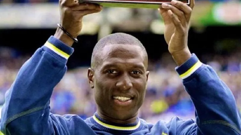 A murit Kevin Campbell, fostul atacant al Arsenal şi Everton - Foto: Facebook