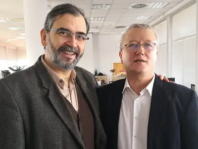 Dr. Răzvan Constantinescu și Iulian Capsali, celebru conspiraționist rusofil// Foto: Facebook/ Răzvan Constantinescu