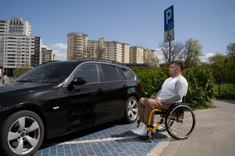 Persoană cu handicap - Foto: Magnific (Imagine cu rol ilustrativ)