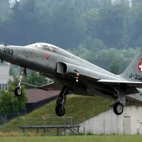 Un avion militar s-a prăbușit în Elveția. Foto: Sudostschweitz.com