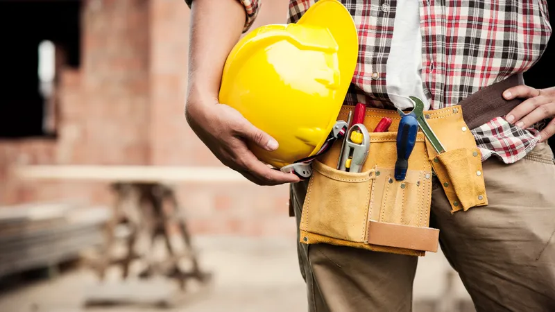 900 lei în plus la salariu pentru milioane de români. Când se dau banii și pentru ce meserii? - Foto: Freepik