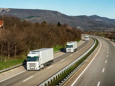 Camion - Foto: magnific
