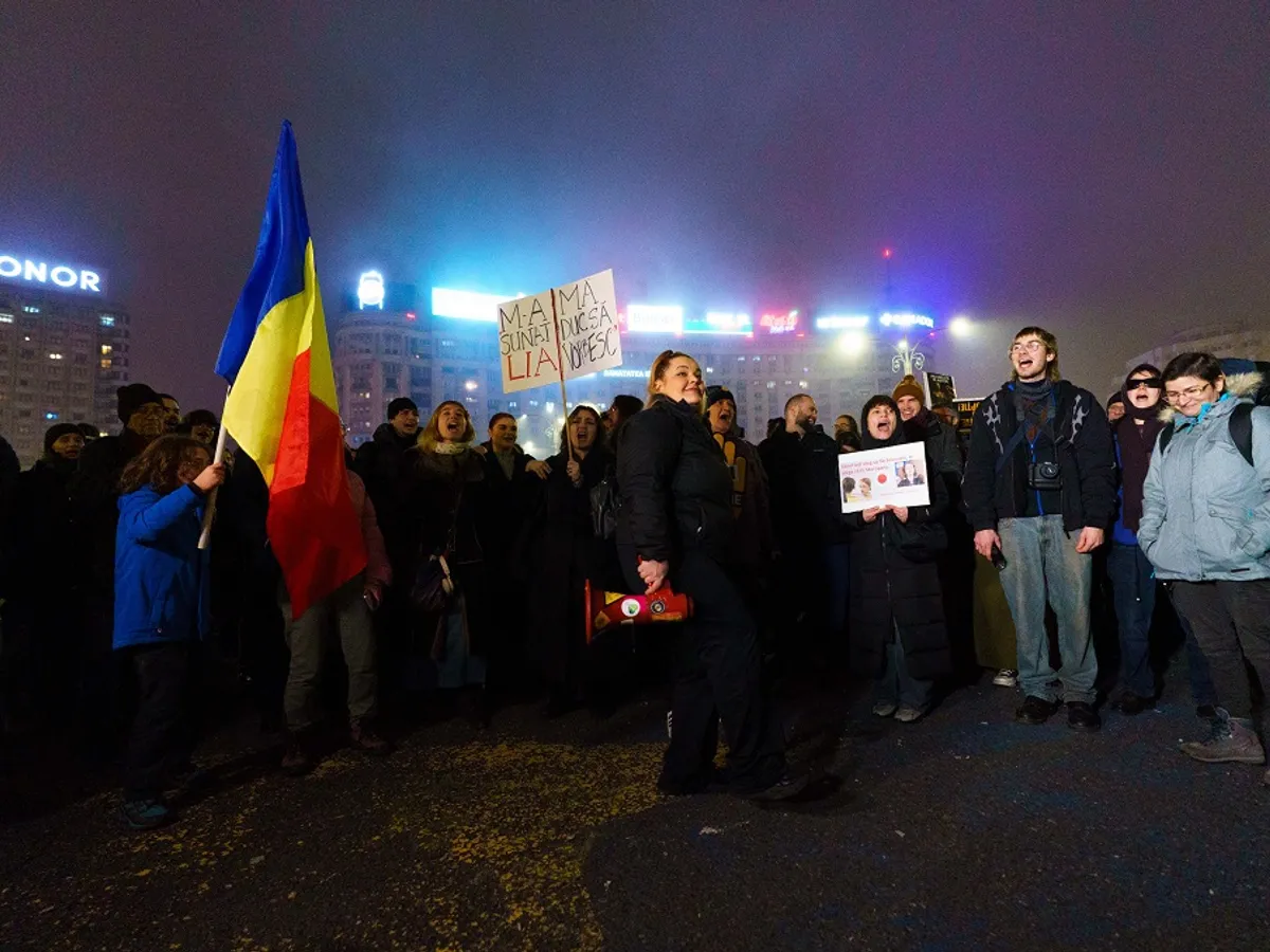 A treia seară de proteste în București și în marile orașe. Manifestanții cer schimbări în Justiție