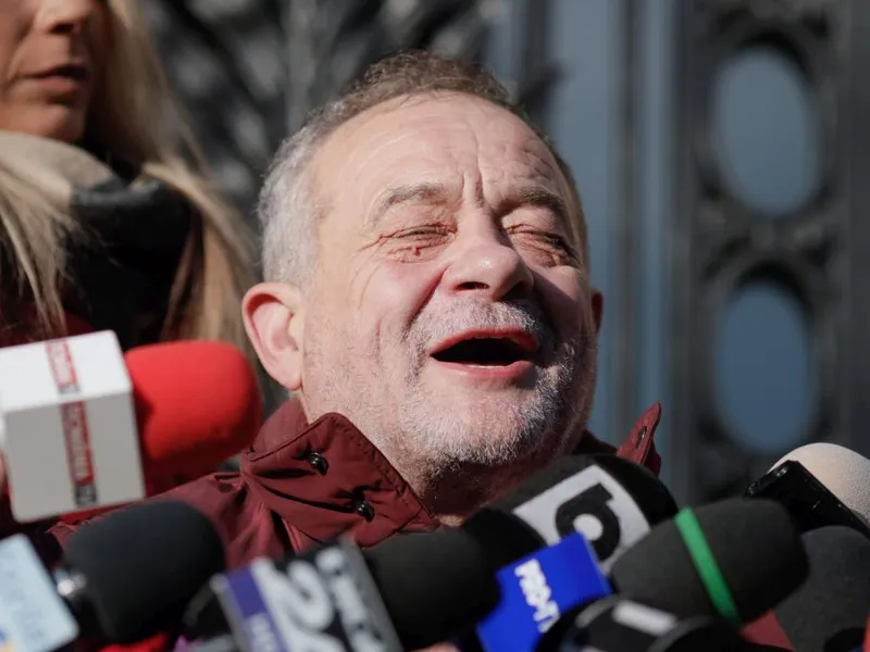 Dumitru Buzatu vine la sediul central al PSD - Foto: INQUAM PHOTOS/George Călin