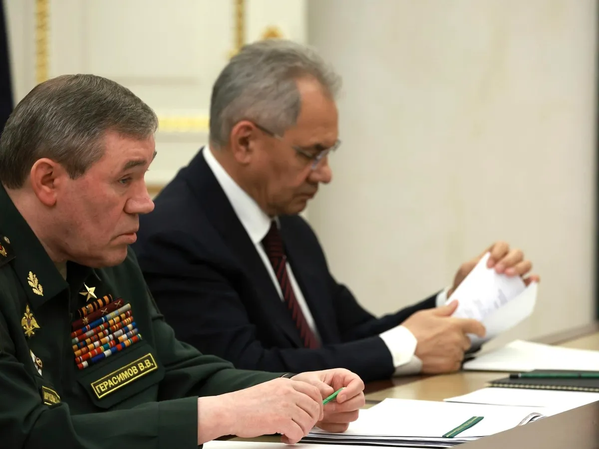 Valeri Gherasimov și Serghei Şoigu. Foto: profimediaimages.ro