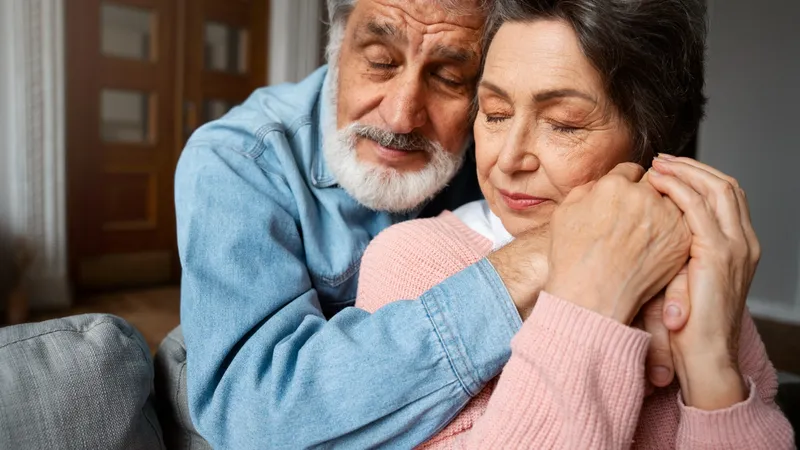 Cine sunt pensionarii care nu iau pensia înainte de Paște? Când intră banii pentru ceilalți? - Foto: Freepik