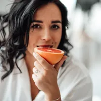 Fructul care conține vitamina C, îți curăță ficatul și produce colagen. Cu siguranță îl ai în casă - Foto: Freepik (imagine cu rol ilustrativ)