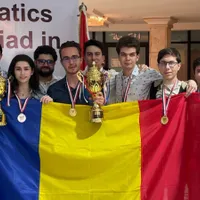 Elevii care au obținut medalii la Olimpiada Internațională de Informatică pe Echipe - Foto: Ambasada României în Republica Arabă Egipt