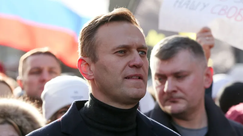 Rusia îl include pe Aleksei Navalnîi pe lista „teroriştilor şi extremiştilor” /FOTO: axios.com