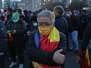 Ion Rădoi, la Piața Victoriei, la protestul anti măsuri de restricție la care au participat George Simion și Diana Șoșoacă. Foto Inquam Photos/Octav Ganea