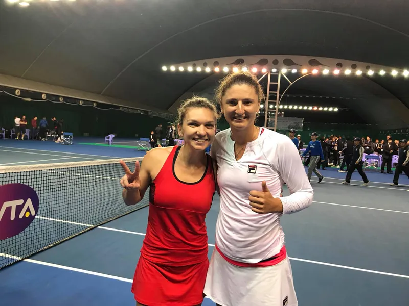 Simona Halep și Irina Begu. (Poză cu rol ilustrativ. Foto: Facebook / Irina Camelia Begu)