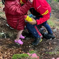 Ce au pățit două femei și un copil pe munte după ce a început să plouă? Au intervenit salvamontiștii - Foto: Salvamont / imagine cu rol ilustrativ