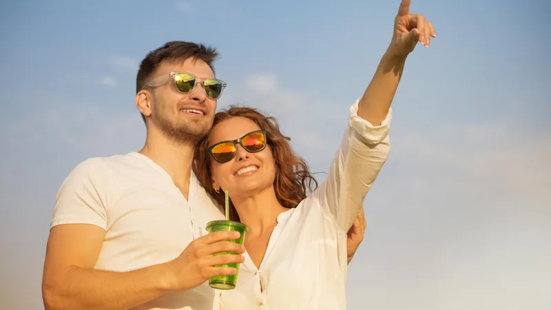 Vouchere de vacanță 2025. Ministrul Muncii spune ce salariu trebuie să ai, ca să primești ajutorul - Foto: Freepik (Imagine cu rol ilustrativ)