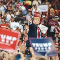 Donald Trump este dat câștigător al unui nou mandat de președinte al SUA, dar pierzător al votului popular - Foto: Getty Images