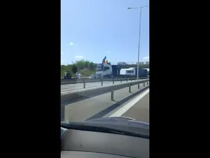 Camioanele au blocat Autostrada - Foto: Captura