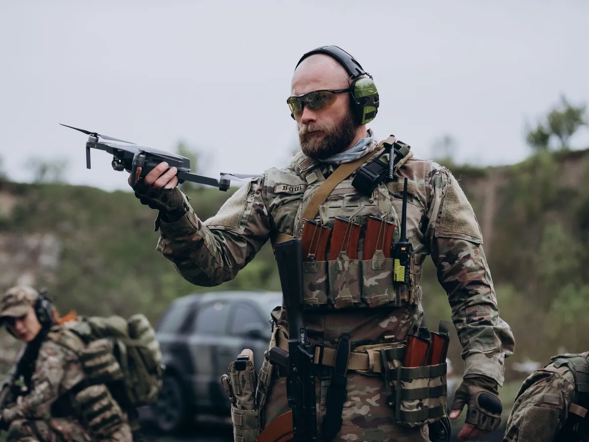 Atac cu drone în Crimeea. Rusia, umilită în Marea Neagră. Urmează „pumnalul de fier” podul lui Putin - Foto: Profimedia images