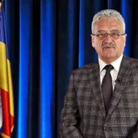 Hăncescu / g4media